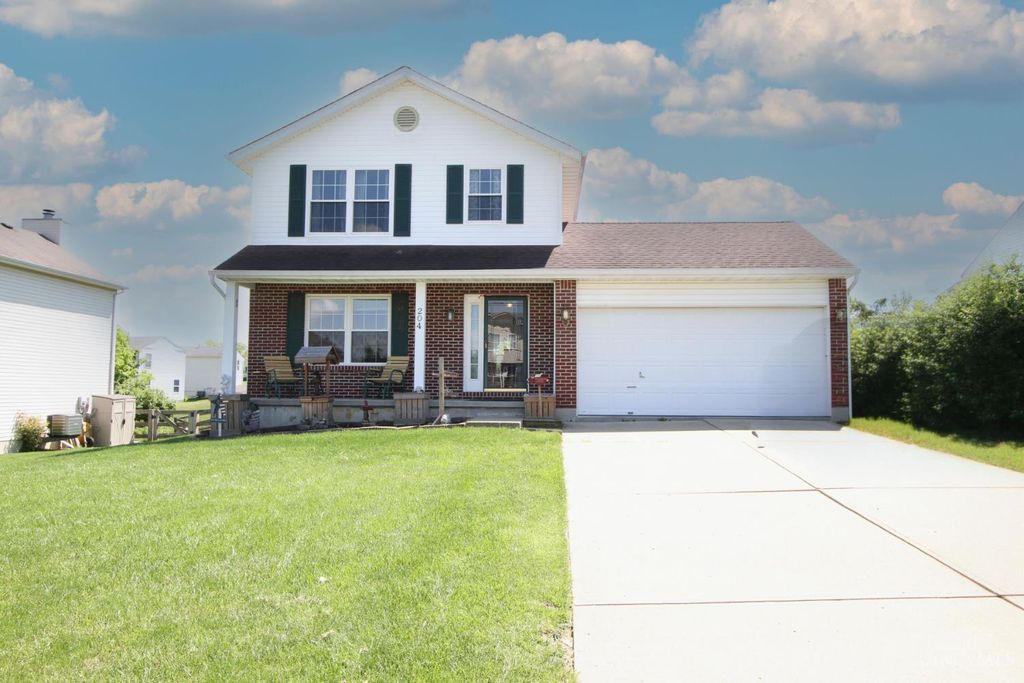 204 Wood Forge Circle, Lebanon, OH 45036