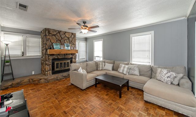 3432 Coldwell Street, Shreveport, LA 71105