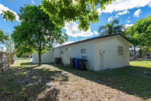 2921 NW 25th Street, Fort Lauderdale, FL 33311