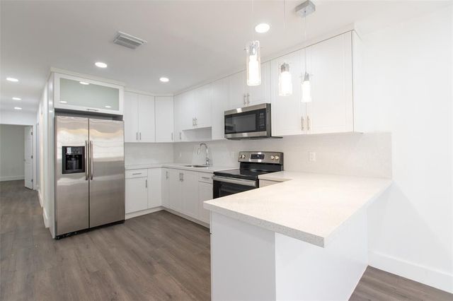 2921 NW 25th Street, Fort Lauderdale, FL 33311