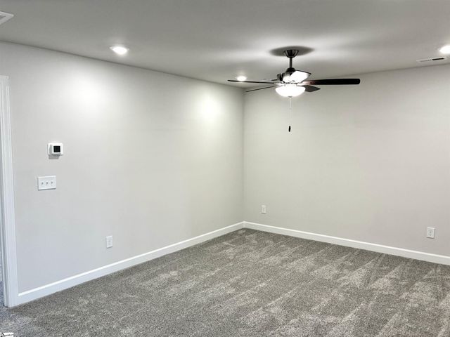 1426 Johnstone Drive, Reidville, SC 29375