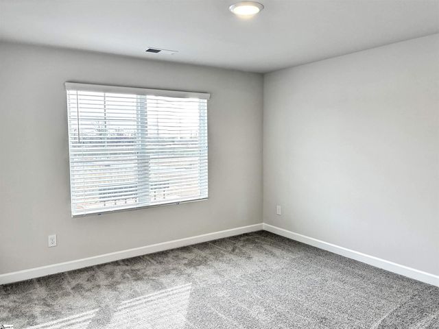 1426 Johnstone Drive, Reidville, SC 29375