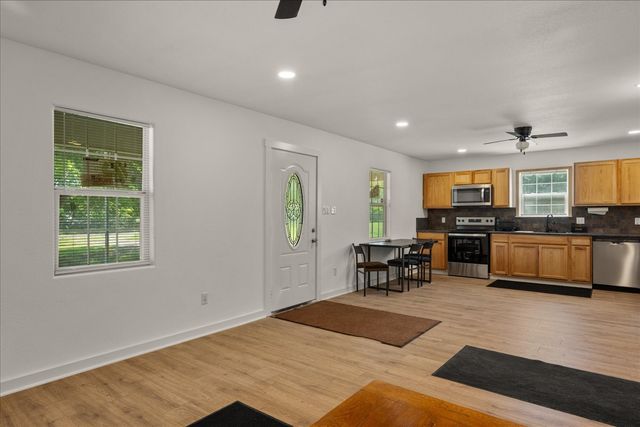 503 E Sanger Street, Celeste, TX 75423