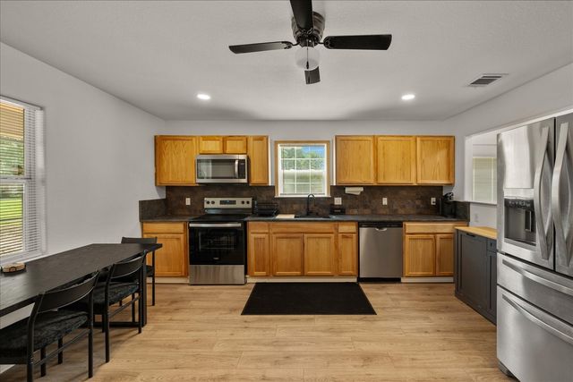 503 E Sanger Street, Celeste, TX 75423