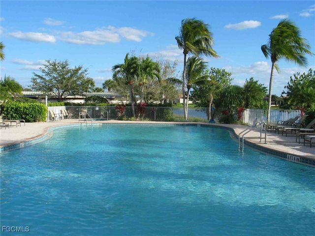 8917 Greenwich Hills WAY, Fort Myers, FL 33908