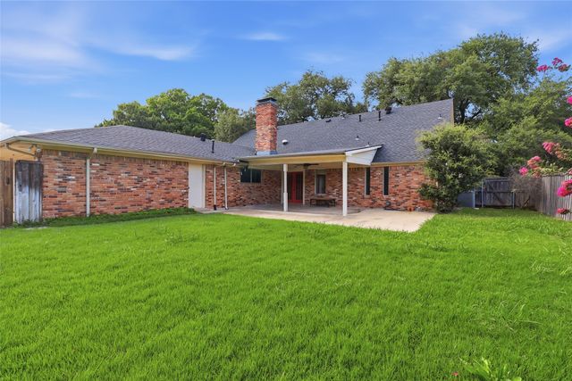 2304 N Brennan Drive, Plano, TX 75075