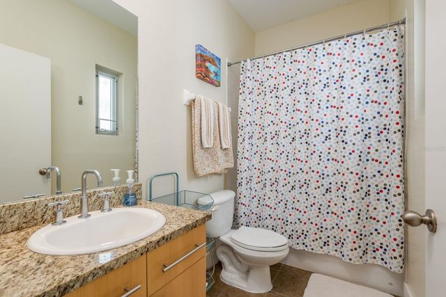 325 5TH AVENUE S 6, St Petersburg, FL 33701