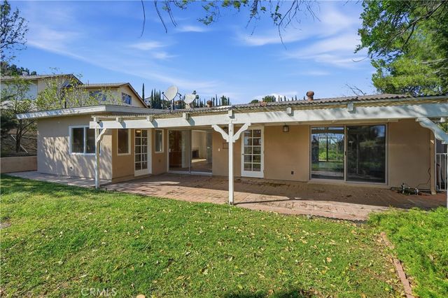 18630 Nau, Porter Ranch, CA 91326