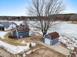 9351 E 50 Road, Clam Lake Twp, MI 49601