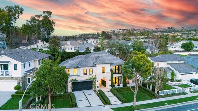 1807 Newport Hills Dr, Newport Beach, CA 92660