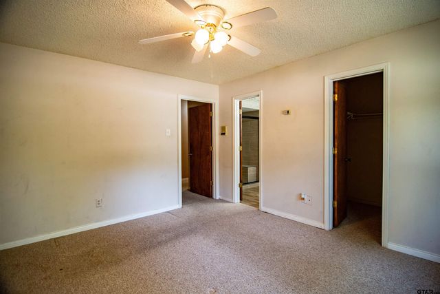 115 Raton Pass, Holly Lake Ranch, TX 75765