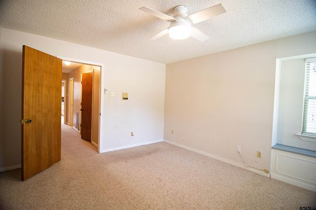 115 Raton Pass, Holly Lake Ranch, TX 75765