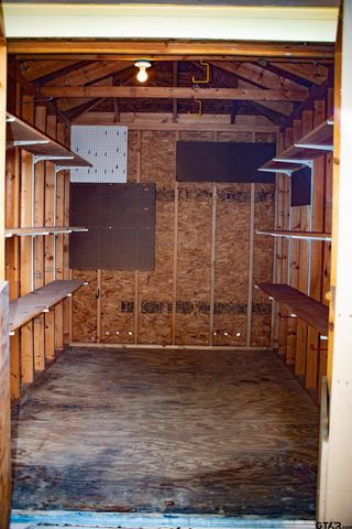 115 Raton Pass, Holly Lake Ranch, TX 75765