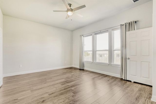 9824 Evening Canopy DR, Manor, TX 78653