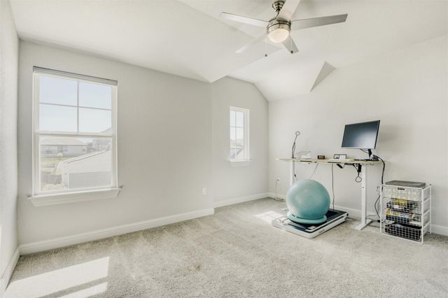 9824 Evening Canopy DR, Manor, TX 78653