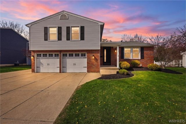118 Treehaven Road, West Seneca, NY 14224