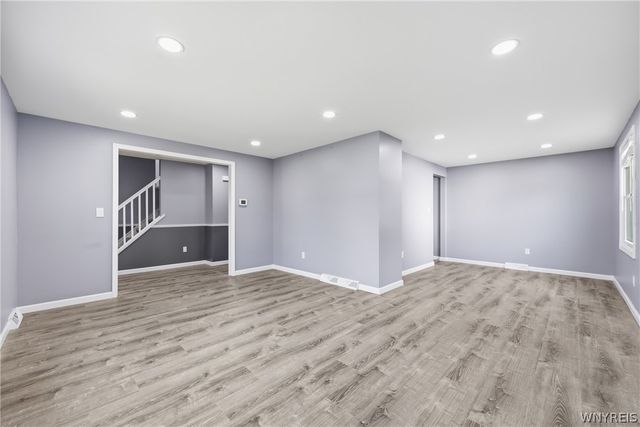 118 Treehaven Road, West Seneca, NY 14224
