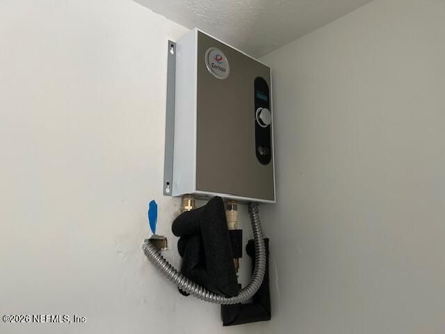 9727 TIFFANY Avenue, Jacksonville, FL 32246