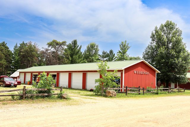 23148 Waller Road, Fulton, IL 61252