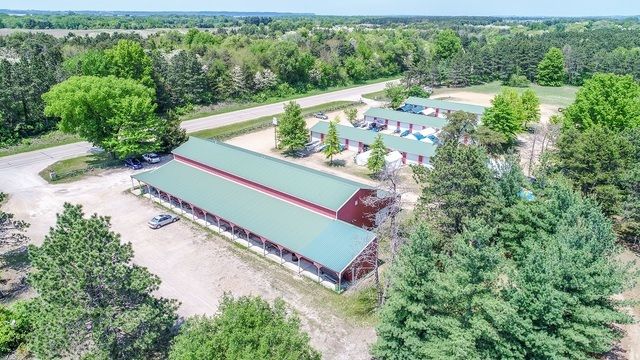 23148 Waller Road, Fulton, IL 61252