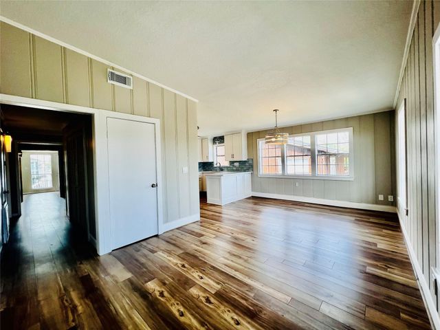 13 Tindel Street, Clear Lake Shores, TX 77565