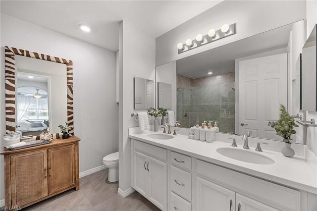 14610 Edgewater CIR, Naples, FL 34114