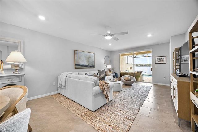 14610 Edgewater CIR, Naples, FL 34114