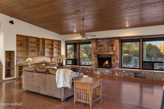 2614 N Grannen Road, Tucson, AZ 85745