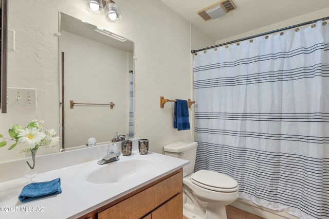 2614 N Grannen Road, Tucson, AZ 85745