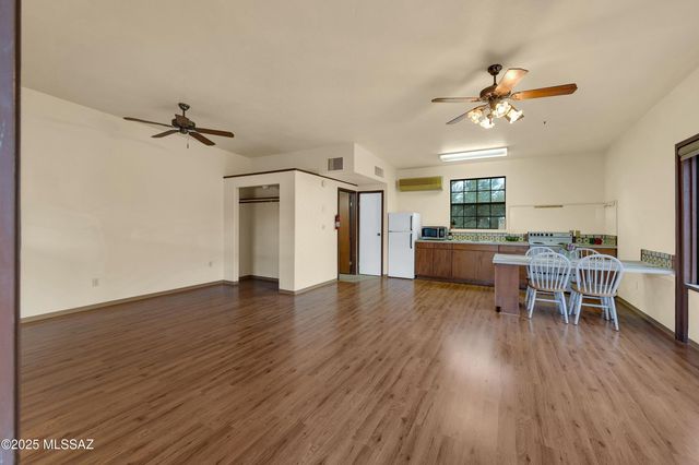 2614 N Grannen Road, Tucson, AZ 85745
