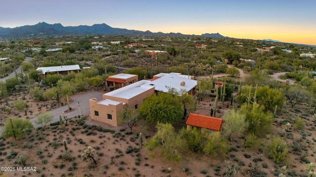 2614 N Grannen Road, Tucson, AZ 85745