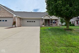 1645 Vidalia Court, Greenwood, IN 46143