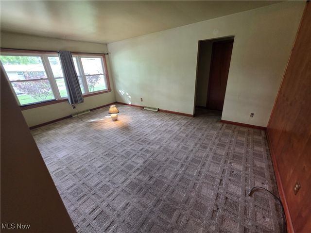 1721 Difford Drive, Niles, OH 44446