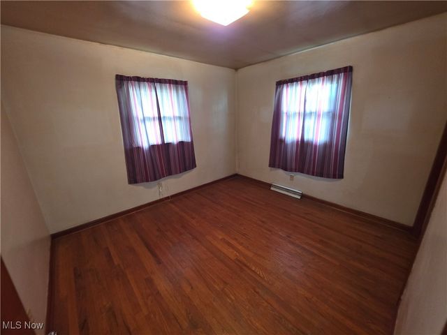 1721 Difford Drive, Niles, OH 44446