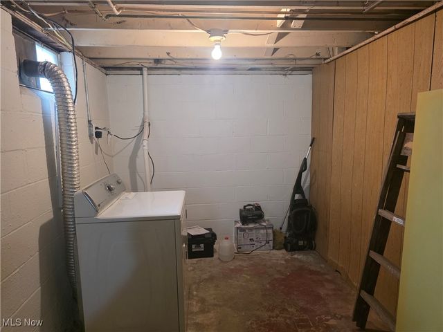 1721 Difford Drive, Niles, OH 44446