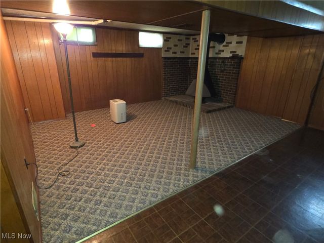 1721 Difford Drive, Niles, OH 44446