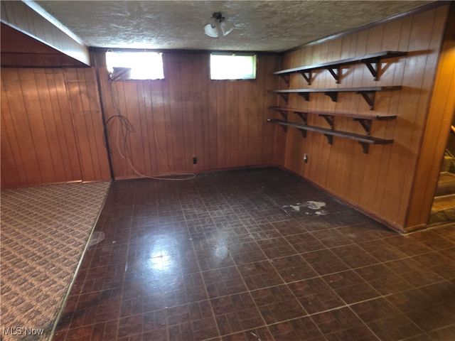 1721 Difford Drive, Niles, OH 44446