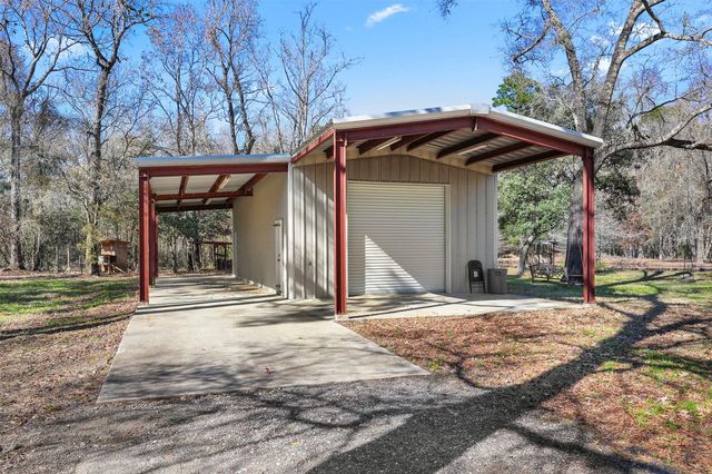 1635 Wallisville Turtle Bayou Road, Wallisville, TX 77597