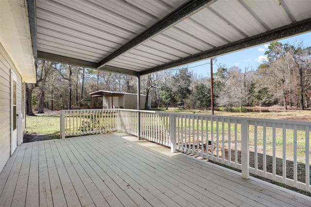 1635 Wallisville Turtle Bayou Road, Wallisville, TX 77597