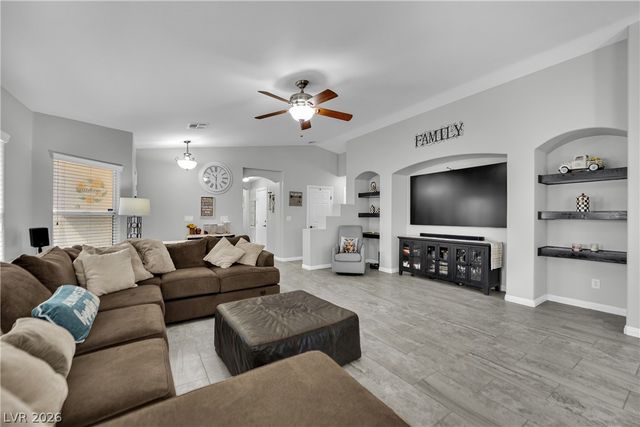 4504 Silverwind Road, North Las Vegas, NV 89031