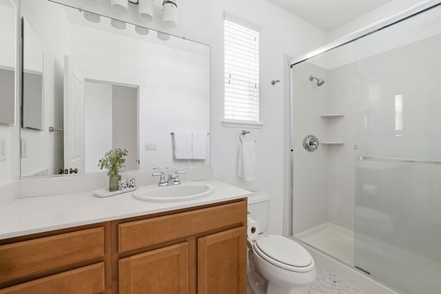 414 17th St, Sacramento, CA 95811