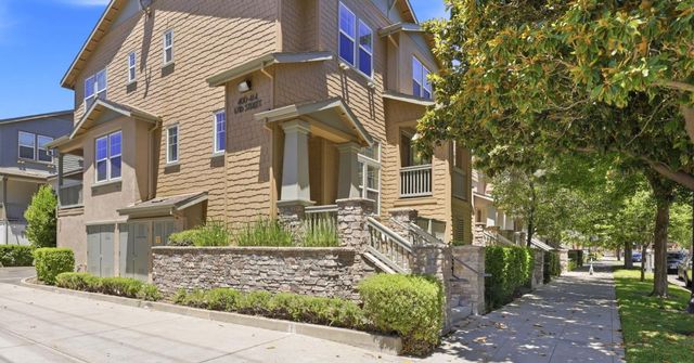 414 17th St, Sacramento, CA 95811