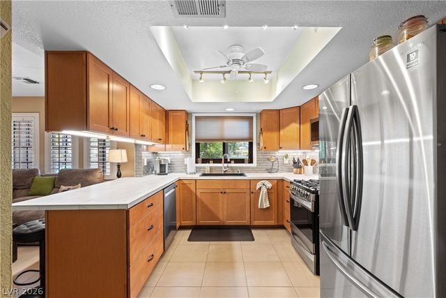 3984 Landsdown Place, Las Vegas, NV 89121