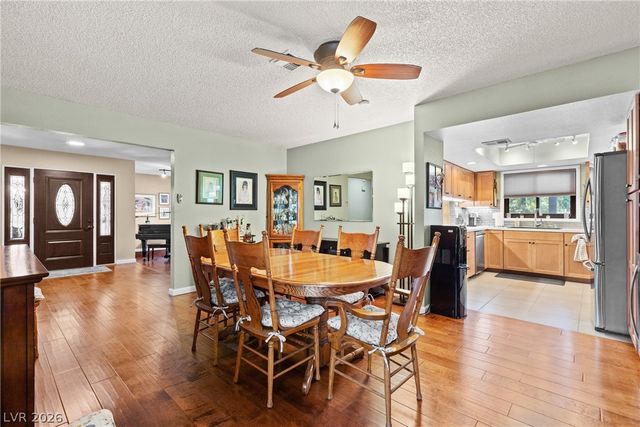 3984 Landsdown Place, Las Vegas, NV 89121