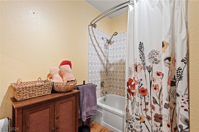 3984 Landsdown Place, Las Vegas, NV 89121