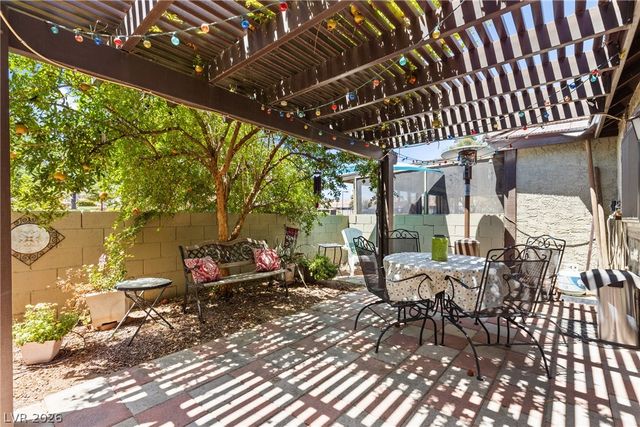 3984 Landsdown Place, Las Vegas, NV 89121