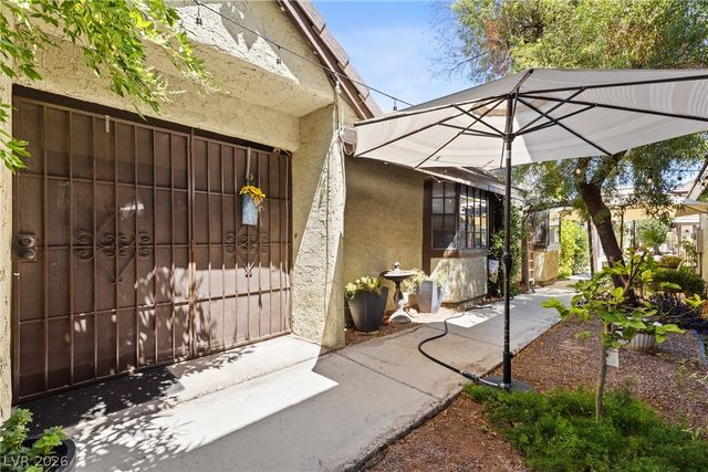 3984 Landsdown Place, Las Vegas, NV 89121