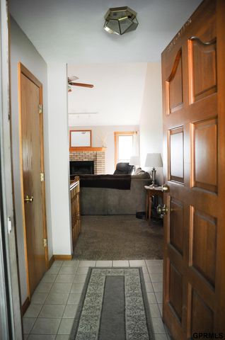 5429 S 56th Street, Omaha, NE 68117