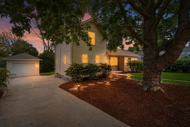 502 W Grant Highway, Marengo, IL 60152