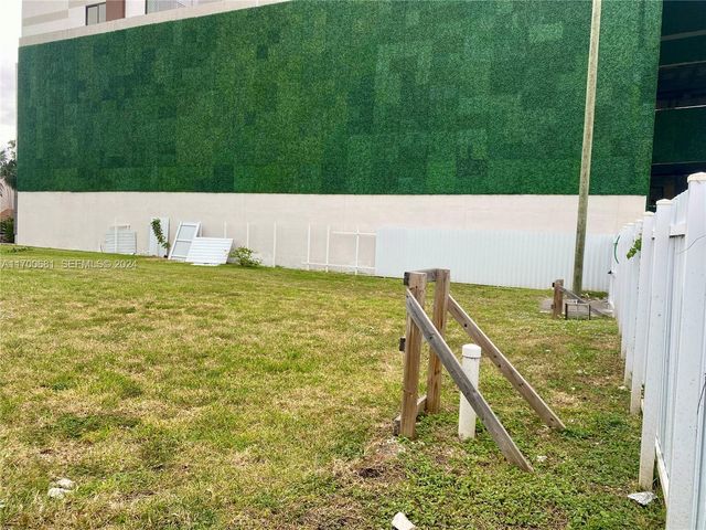1741 Dewey Street, Hollywood, FL 33020